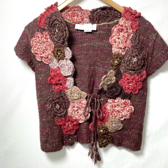 Gorgeous Floral Crochet Knit Cardigan Sweater Vest Boho Feminine Large - Picture 1 of 13